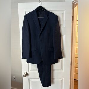 Jos. A. Bank Traveler Suit. 40R. Blue.